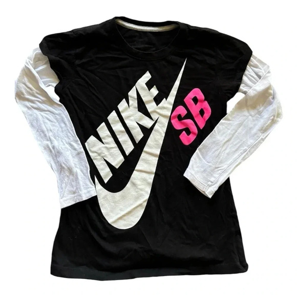 NIKE EUC GIRLS TOP SHIRT TSHIRT FALL WINTER CASUAL BLACK PINK SHIRTS TOPS SIZE M - Picture 1 of 1